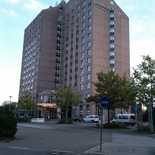 10/13/2012にWaranyaがPullman Hotel Stuttgart Fontanaで撮った写真