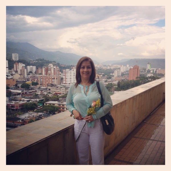 5/12/2013 tarihinde Adriana P.ziyaretçi tarafından Hotel Dann Carlton Bucaramanga'de çekilen fotoğraf