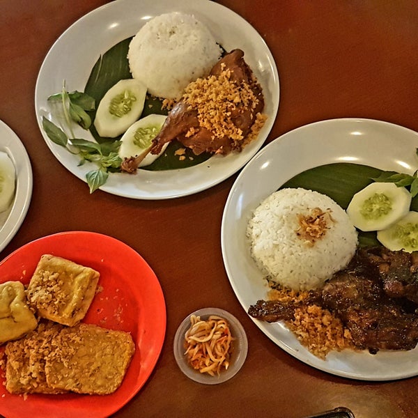 Photos At Bebek Kaleyo Tomang Palmerah 3 Tips