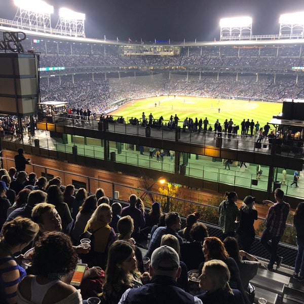 Wrigley Rooftops 3643 Wrigleyville 2 tips from 976 visitors