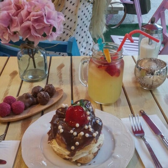 Çikolata Diyarı Kadıköy 83 tips from 6526 visitors