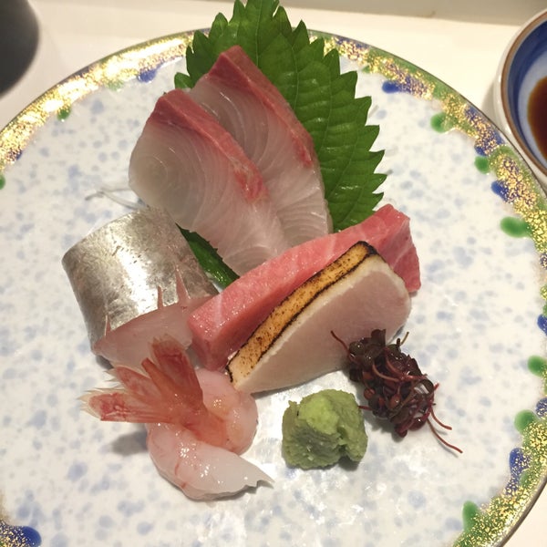 Foto tirada no(a) Shinzo Japanese Cuisine por Lucille F. em 9/3/2015