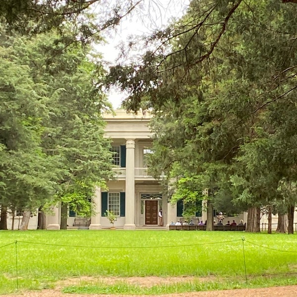 รูปภาพถ่ายที่ The Hermitage โดย Lucille F. เมื่อ 5/17/2021