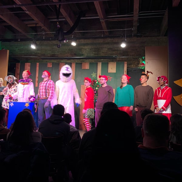 Foto scattata a Annoyance Theatre &amp; Bar da Lucille F. il 12/2/2018