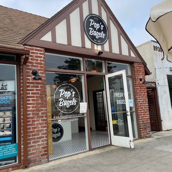 Pop’s Bagels Bagel Shop in Brentwood