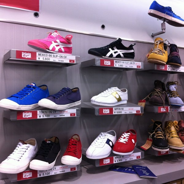 Asics 鳥栖市 佐賀県 Asics 鳥栖市 佐賀県