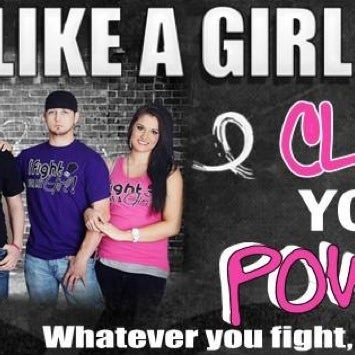 6/16/2013 tarihinde @dlayphotoziyaretçi tarafından Fight Like a Girl Club'de çekilen fotoğraf