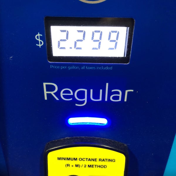 Mobil Fuel Station in Fenton