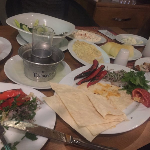 10/2/2016にSümeyye T.がZervan Restaurant &amp; Ocakbaşıで撮った写真
