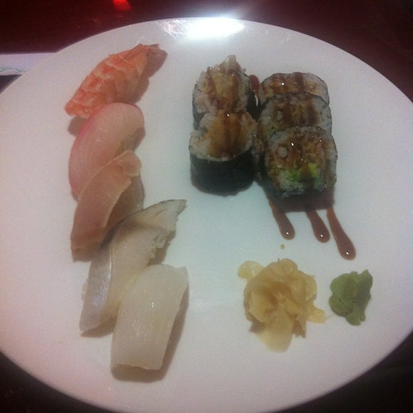 Foto diambil di KATANA Hibachi Steak House &amp; Sushi &amp; Chinese Restaurant oleh Chris C. pada 9/12/2013