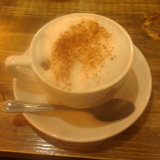 Foto tomada en Il Caffe Latte  por Rahni S. el 1/14/2014