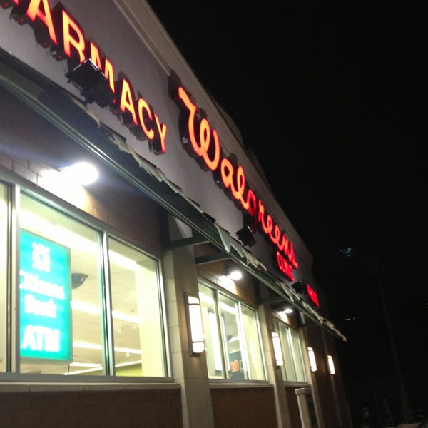 Walgreens Pharmacy in Oakmont