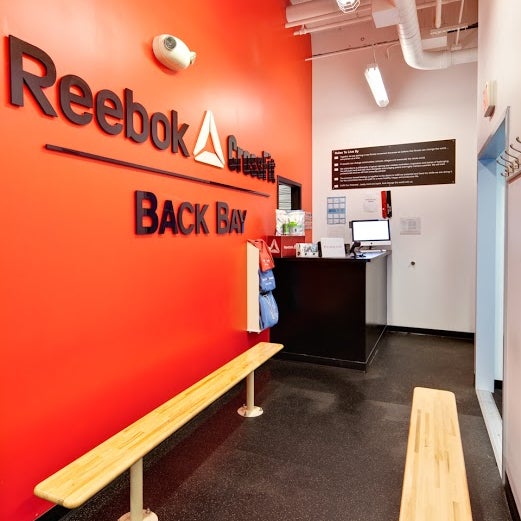 Reebok CROSSFIT зал
