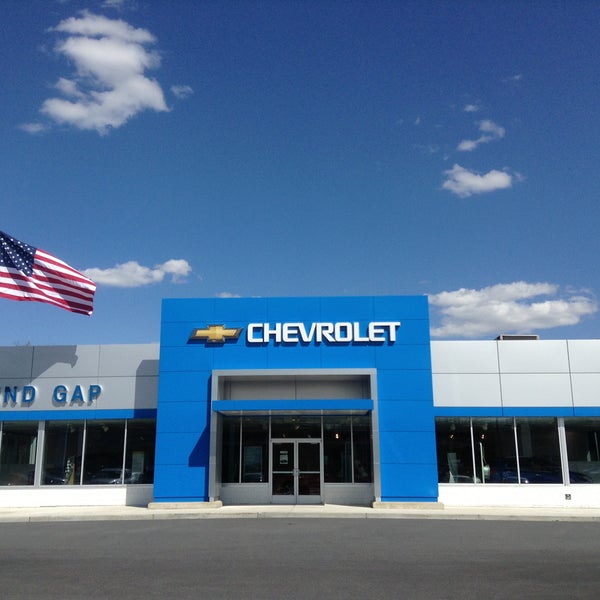 5/13/2014 tarihinde Wind Gap Chevrolet Buickziyaretçi tarafından Wind Gap Chevrolet Buick'de çekilen fotoğraf