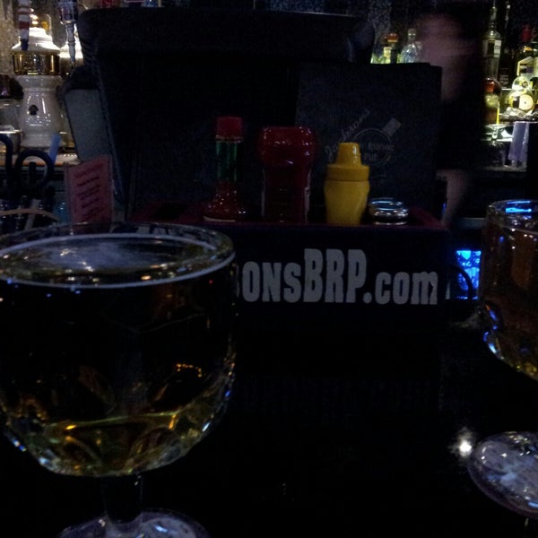 Foto tirada no(a) Jackson&#39;s Blue Ribbon Pub: Downtown por Michele G. em 11/8/2014