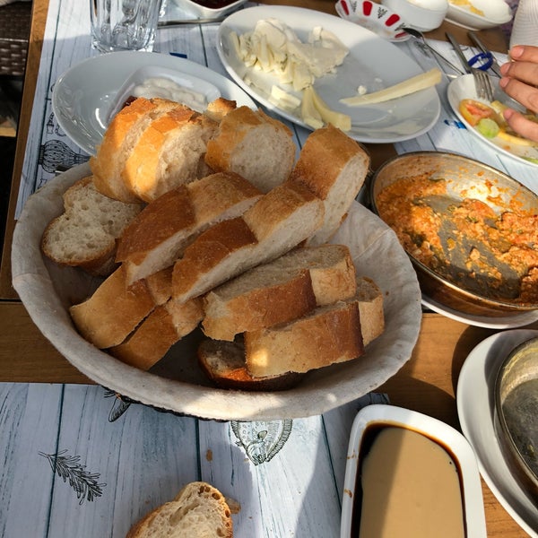 Photo taken at Yalçınkaya Cafe &amp; Restaurant by Saim B. on 1/20/2019