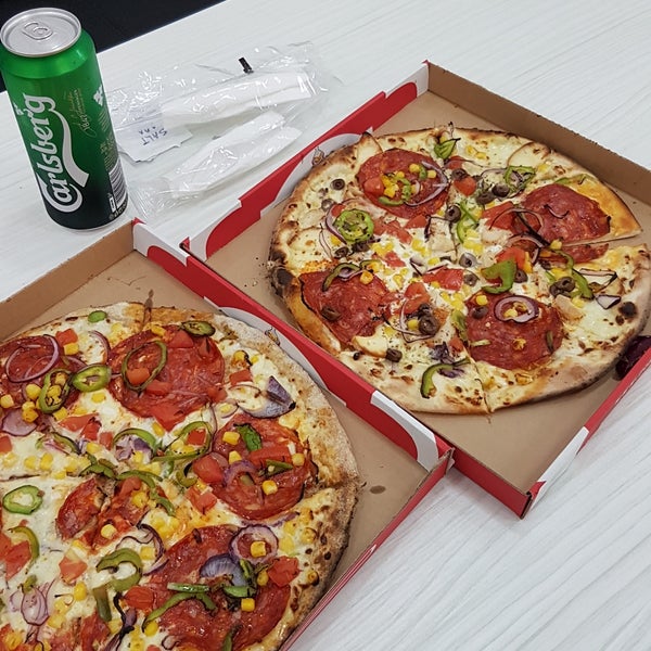 Пицца лаб. Пицца лаб. Пицца в кучино железнодорожный. Пицца московской школы. Pizza lab.