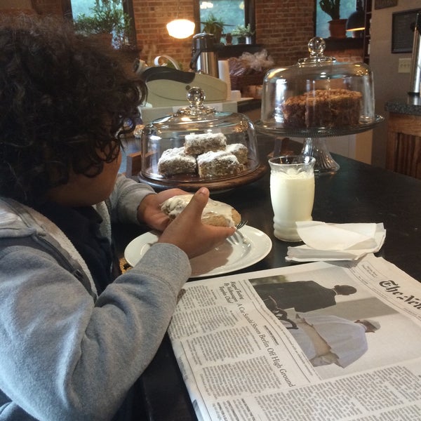 9/24/2015にMalindaがFive Points Bakery &amp; Toast Cafeで撮った写真