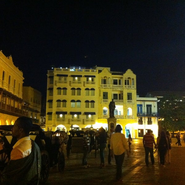 Photo taken at Plaza de los Coches by Fabíola S. on 1/29/2013