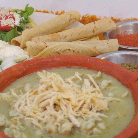 Das Foto wurde bei Restaurante Chile, Maíz y Frijol von Chile, Maiz y Frijol am 12/26/2013 aufgenommen