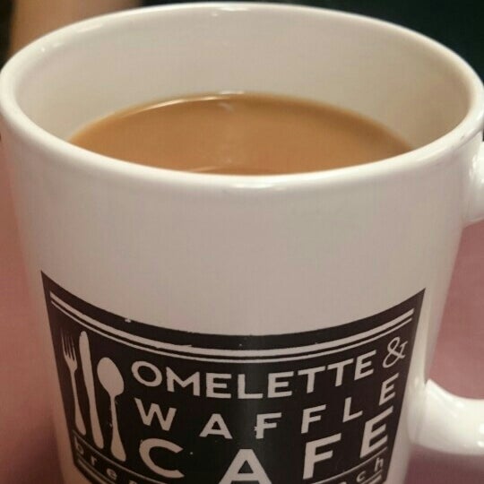 9/4/2015にRodolpho P.がOmelette &amp; Waffle Caféで撮った写真