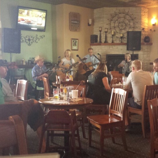 Murphy's Irish Pub 4 tips