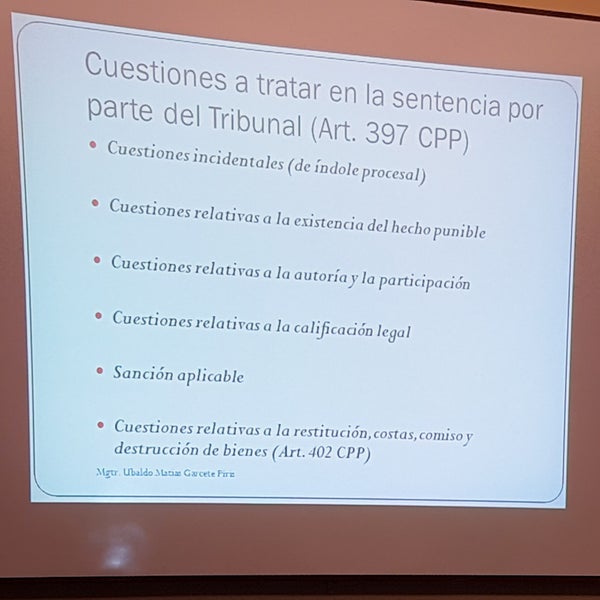 Photo prise au Universidad Autónoma de Asunción par Liz M. le10/26/2018