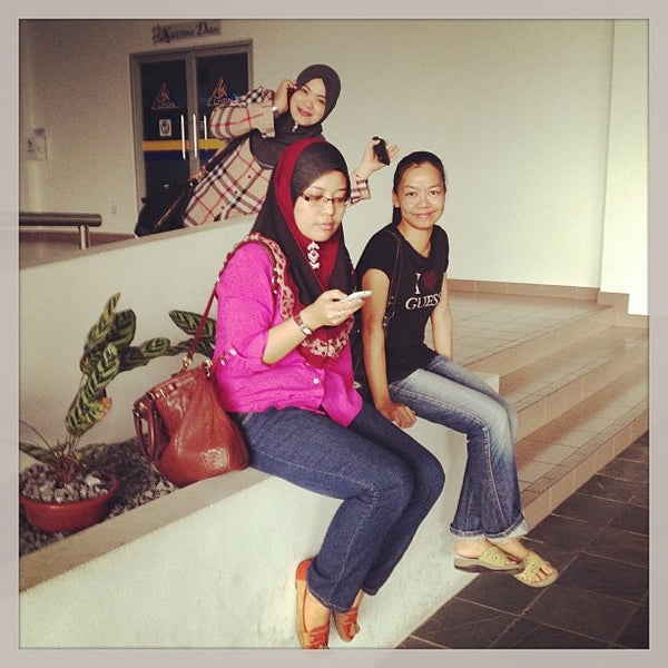 Fotos en Akademi Percukaian Malaysia Kuching - Kuching, Sarawak