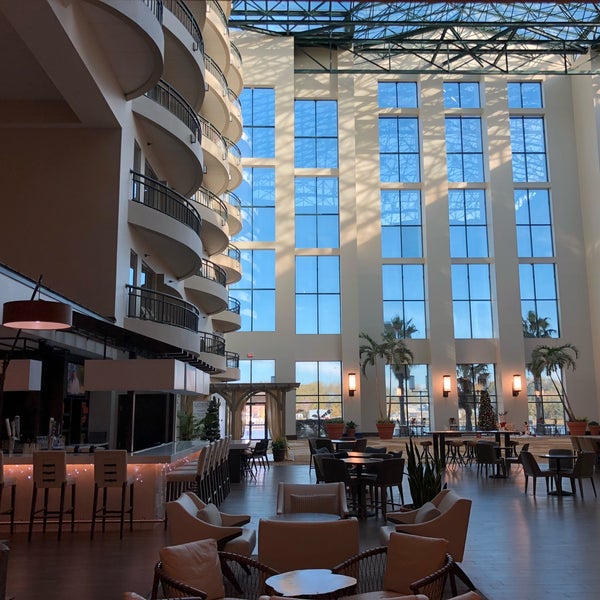 Photo taken at Marriott Savannah Riverfront by Olivier M. on 11/24/2017