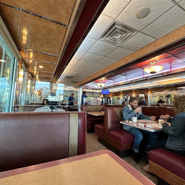 Photo taken at Tenafly Classic Diner by Richard G. on 10/28/2022