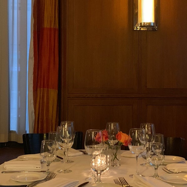 Foto tirada no(a) Paola&#39;s Restaurant por Richard G. em 10/7/2018