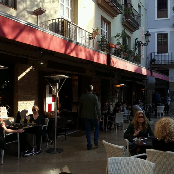 2/26/2017 tarihinde -ziyaretçi tarafından cafe infanta'de çekilen fotoğraf