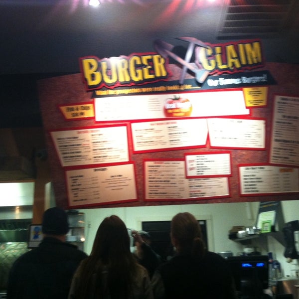 Photo taken at Burger Claim by Maggie W. on 1/11/2014