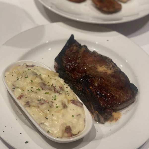 The Capital Grille - 3 tips
