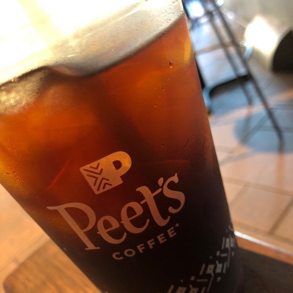 Photo taken at Peet&#39;s Coffee &amp; Tea by Zoot302 on 8/23/2019