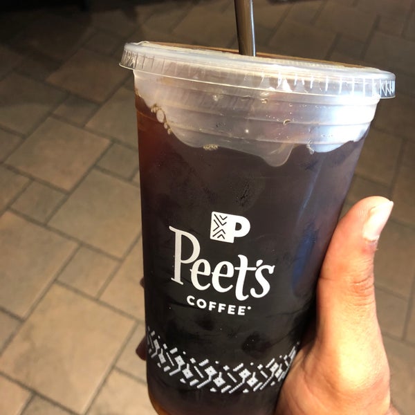 Photo taken at Peet&#39;s Coffee &amp; Tea by Zoot302 on 9/1/2019