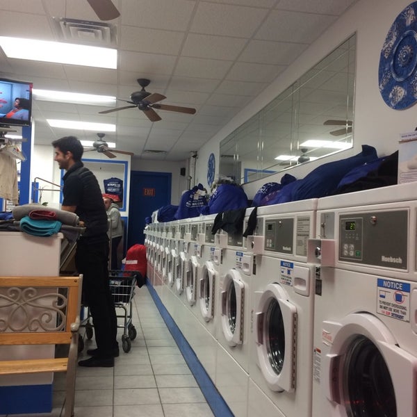 Metropolitan Laundromat Laundry Service in Cambridge