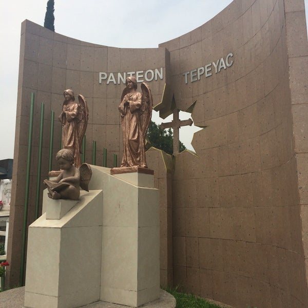 Fotos en Panteón Tepeyac Cementerio en Monterrey