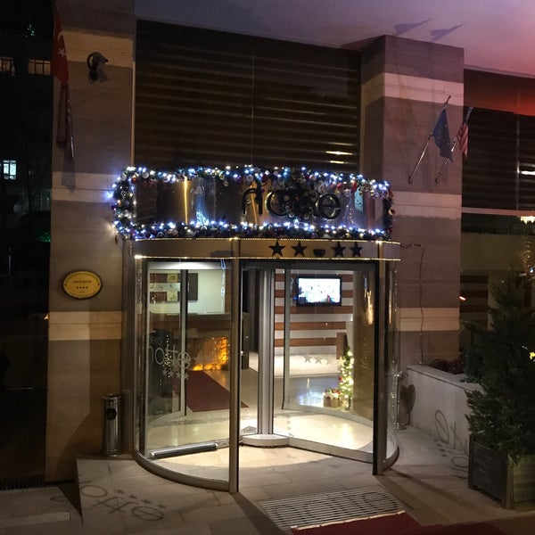 Foto scattata a Notte Hotel da Dilara Ç. il 12/13/2017