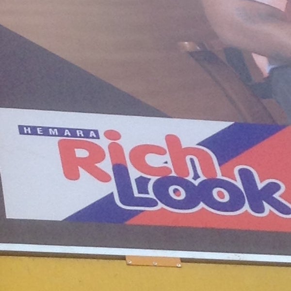 Luxury man car. Богатый парень. How to look rich. Rich look. Rich стиль.