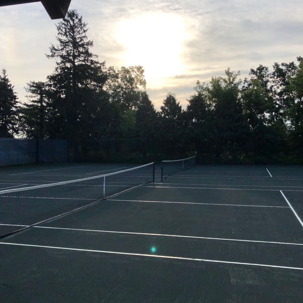 Woodhill Country Club Golf Course in Wayzata