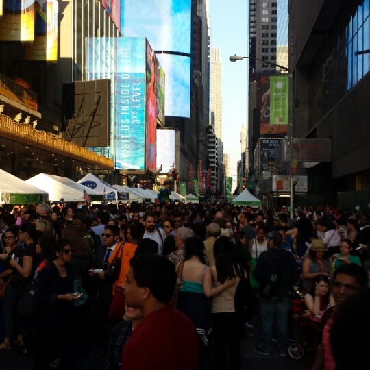 6/2/2014에 Amar D.님이 Taste of Times Square에서 찍은 사진