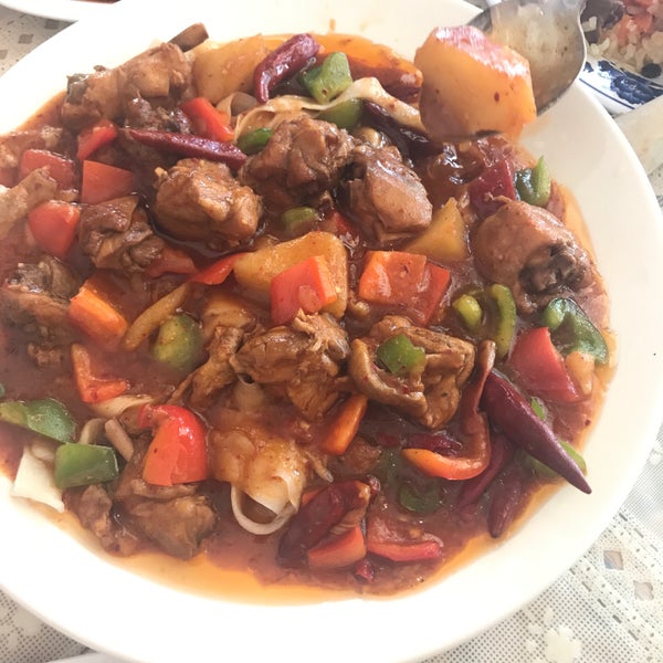 7/22/2017에 Wanqiu Y.님이 Sama Uyghur Cuisine에서 찍은 사진