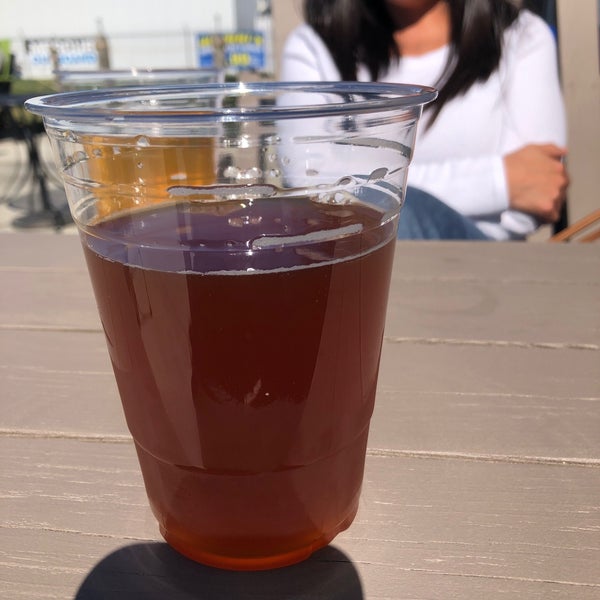 6/14/2020にDeanがCatawba Island Brewing Companyで撮った写真