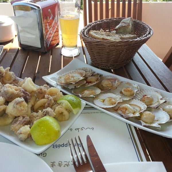 8/24/2013 tarihinde Mcfly C.ziyaretçi tarafından Menduiña Restaurante &amp; Terraza'de çekilen fotoğraf