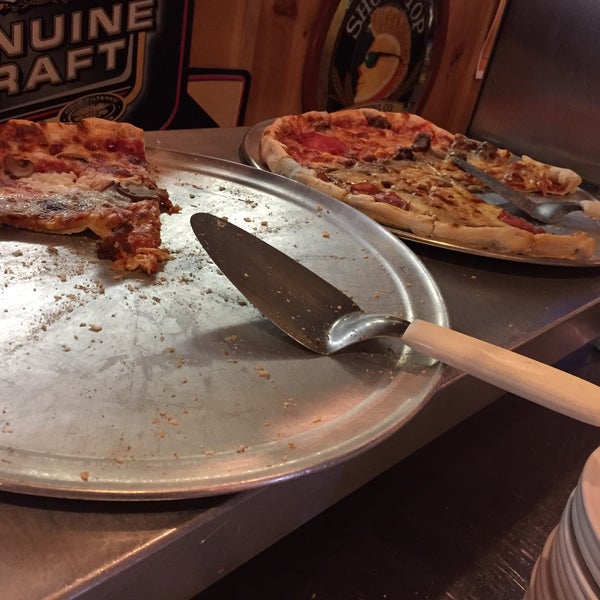9/15/2016にCindy G.がCoop&#39;s Pizza Parloureで撮った写真
