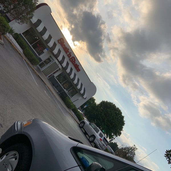 Steak 'n Shake American Restaurant in Oviedo