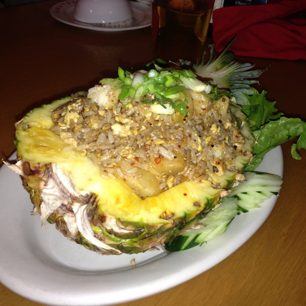 5/4/2013にBruce H.がSawatdee Thai Restaurantで撮った写真