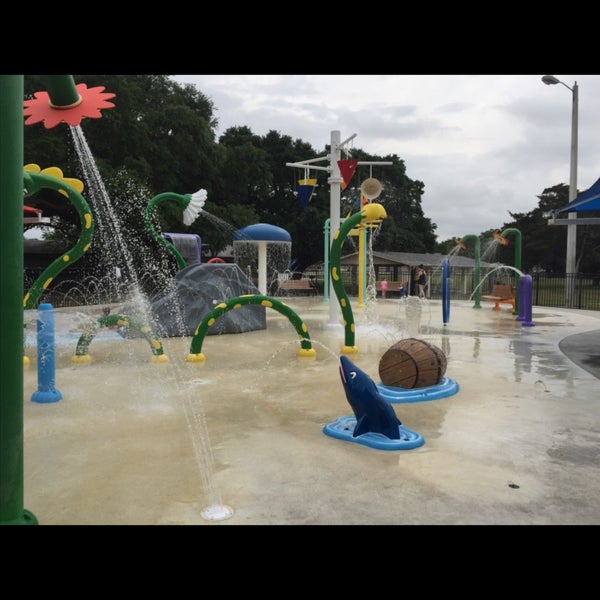 Oldsmar Spray Park Playground in Oldsmar