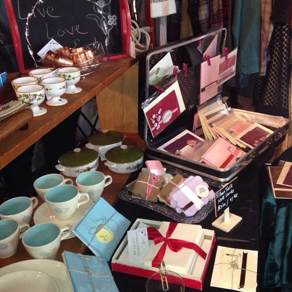 Photo taken at Portland Flea-for-All by Diane R. on 5/24/2014